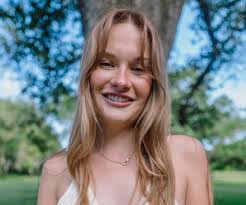 Ellen Borenstein's Instagram, Twitter & Facebook