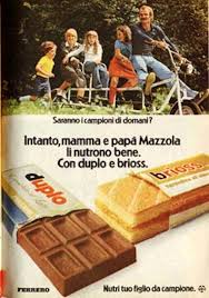 Per chi ha amato gli anni 90, o per chi non li ha vissuti ma saggiamente se n'è innamorato vedendo cosa ne pensate di questi occhiali? Le Merendine Dolci Degli Anni 60 E 70