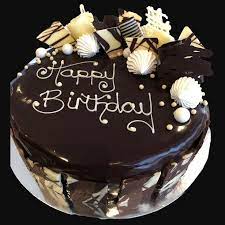 Slice the cake along the dotted lines. Birthday Cake 26 Euro Patisserie