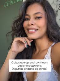 Obrigada, 2025. Um ano de muitos desafios, aprendizados e muita evolução.  Obrigada a cada pessoa que passou pela minha vida. A cada cliente que  confiou no meu trabalho. A cada aluno que