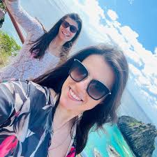 Dra. Daniela Bouzas (@dra.danielabouzas) • Instagram photos and videos