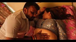 Graahak 2023 18Plus Originals UNRATED Hindi Hot Short Film - DesiMaals.com