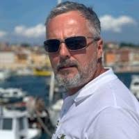 40+ "Edward Schuster" profiles