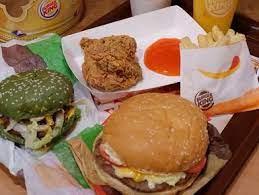 We stack big, bold flavors in great portions. Burger King Senayan Lengkap Menu Terbaru Jam Buka No Telepon Alamat Dengan Peta