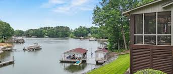 Cove Lane by SoCharm