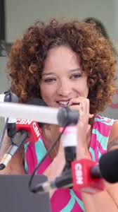 Débora Freitas posted