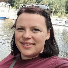 Stacey Sutherland (@StaceySDigital)