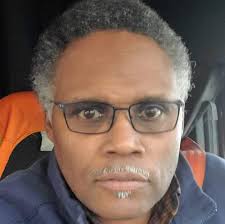 What are some ways to support the school picnic and show unity?