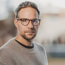 Debut flight in night mode