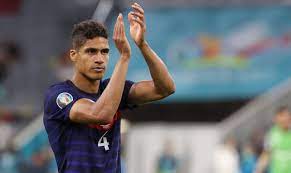 ₹5.83bn * apr 25, 1993 in lille, france Varane Auf Dem Weg Nach Manchester