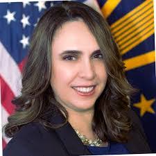 Jennifer Bogar's Instagram, Twitter & Facebook