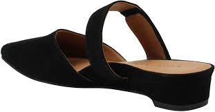 L Amour Des Pieds Baruk In 2020 Heels Shoe Size Conversion Heel Height