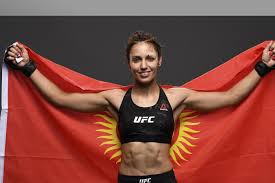 Valentina shevchenko with her sister antonina shevchenko at the ufc238 media day on 7 june 2019 (picture: Who Is Valentina Shevchenko S Sister Antonina Shevchenko Essentiallysports