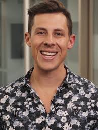 Property spruiker's home crashes hard at mortgagee auction