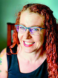 Michelle Carpenter's Instagram, Twitter & Facebook