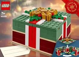 Lego 40292 Promotion De La Boite Cadeau De Noel Pour Brick Friday Brick owl has millions of lego parts in stock to buy, including bricks, plates, slopes and if you're looking for missing lego pieces for an existing lego set, or you need replacement lego parts, we. brick fanatics