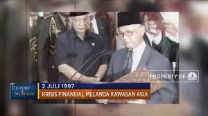 Pendekatan malaysia menghadapi krisis kewangan asia 1997/1998. Sejarah Angka 2 Juli 1997 Krisis Financial Melanda Asia Youtube