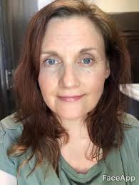 What app did you guys use??? Looks like I will only be able to play White  Walker/zombie roles with no make up needed according the the face app I  used! 😂😂😂😂 👽