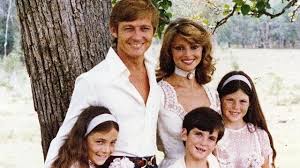 John cornell and paul hogan. Paul Hogan Delvene Delaney S Love With John Cornell The Advertiser