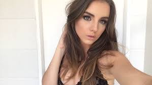 Patricia Weil's Instagram, Twitter & Facebook