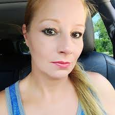 Heidi Walden's Instagram, Twitter & Facebook