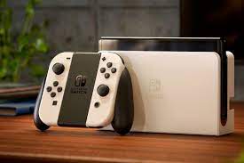 Nintendo claims the switch oled will last between 4.5 and 9 hours on a single charge, the same as the lcd switch. H6iyauck3rc Dm