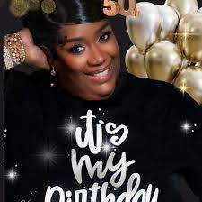 Camille Lott's Instagram, Twitter & Facebook