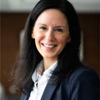 Maxine Collier's Instagram, Twitter & Facebook