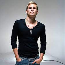 Ryan rodney reynolds was born on october 23, 1976 in vancouver, british columbia, canada, the youngest of four children. Lee Ryan Photo Gallery 19 High Quality Pics Theplace