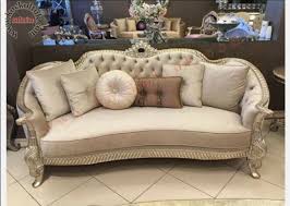 Koltuk takımının sağlam ve rahat olması önemli bir etkendir. Klasik Oymali Koltuk Takimi Modelleri Klasik Ve Avangard Koltuk Takimlari