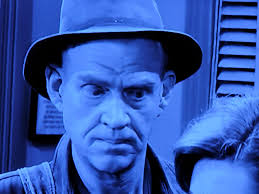 Did they intentionally open with the story of Rob and Laura's wedding in  the camp hospital because of the connection with Dabbs Greer?