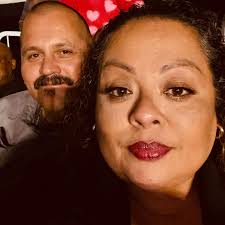 The scene at Amapola Market's parking lot is bustling, with a line that  wraps around the entire building, showcasing the community's dedication to  upholding the tamale tradition. MORE👇