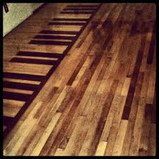 Pin On Les Planchers Et De La Musique Hardwood Floors And Music