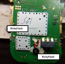Solusi ini memang cukup ampuh dalam mengatasinya, karena kebanyakan dari tipe handphone nokia ini sering konslet di kapasitornya. 13 Ide Service Hp Jalur Lampu Gelap