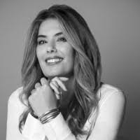 Carlota Benavides's Instagram, Twitter & Facebook