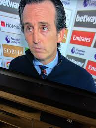 To you, who's Aston Villa FC all-time best LW? 💜💙