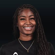 Destinee Walker's Instagram, Twitter & Facebook