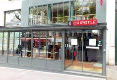 Chipotle Choisi La Defense Pour Ouvrir Son 3e Etablissement Francais Room Divider Room Chipotle