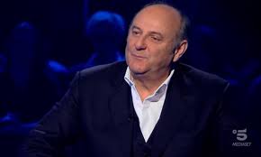 In addition to his long adventure behind the counter of strip the news, scotti has led some of the most famous quiz shows of the italian schedule. Non Ci Sara Gerry Scotti La Decisione Di Mediaset E Una Mazzata