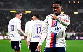 Endrick joga hoje? Saiba informações de Lyon x Nice pela Ligue 1