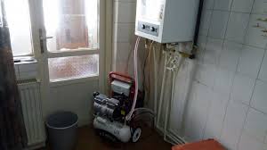 Kombiler ve kalorifer tesisatları ile ilgili karşılaşabileceğimiz başlıca arızalar ve çözüm önerilerini aşağıda bulabilirsiniz. Kombi Temizligi Nasil Yapilir