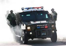 Lenco Bear Bearcat In Action Police Police Officer Requirements Law Enforcement Jobs