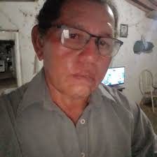 Um cancioneiro apaixonado assim era chamado Amilton Lelo.