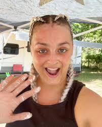 Felicity Moon (@shameonmoon) • Instagram photos and videos