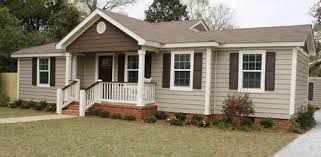 Tips For Painting Vinyl Siding Today S Homeowner Mobile Home Porch Mobile Home Exteriors House Exterior