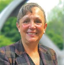 Franklin Savings Bank welcomes Mary Jane Ricker as SVP, commercial loan  officer