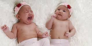 Bacalah dengan seksama dan nikmati juga dengan imajinasi. 7 Faktor Yang Dapat Meningkatkan Peluang Hamil Anak Kembar Halaman All Kompas Com