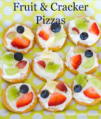 Easy Fruit And Cracker Pizzas Fun Snacks For Kids Fun Kids Food Easy Snacks