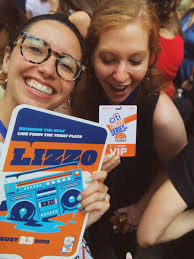 Robyn Macy (@Robyn_Macy)