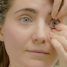 Color and contrast needs are extremely variable from patient to patient, and it helps to find out what their specific needs are. How To Remove Contact Lenses Vision Direct Uk